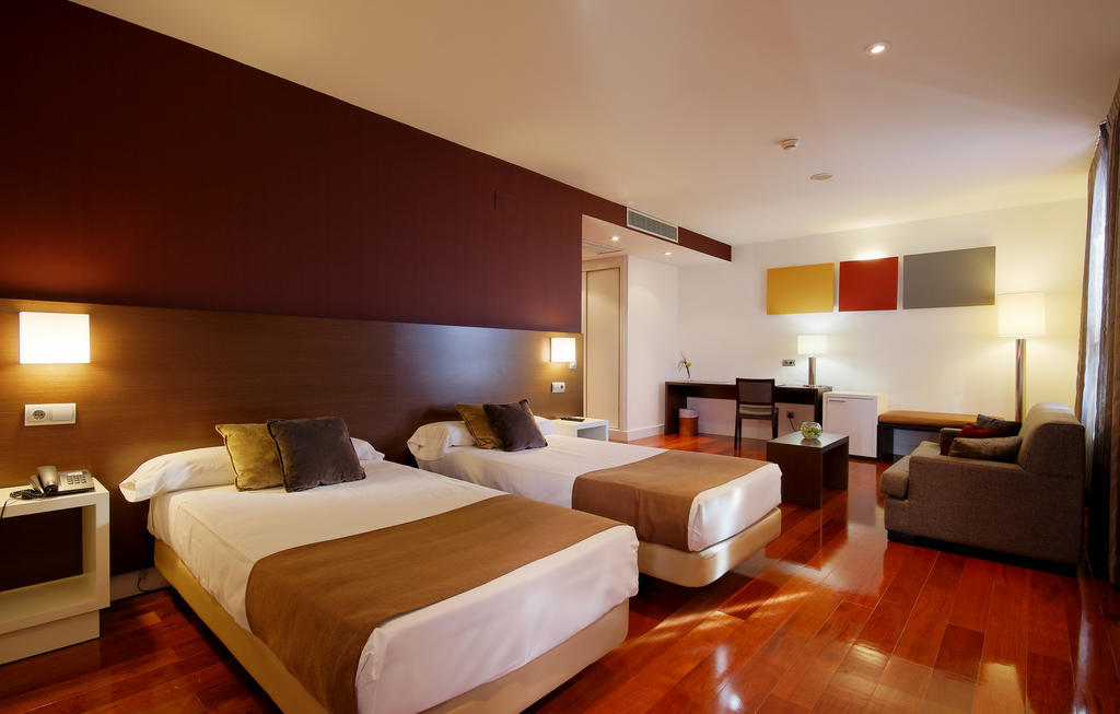 Hotelsefutbol Las Rozas de Madrid Bagian luar foto